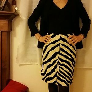 Isaac Mizrahi zebra print skirt